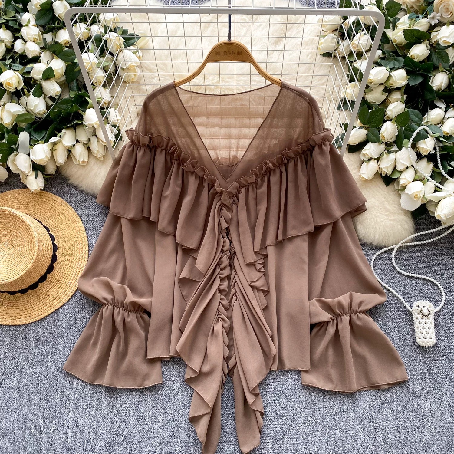 Center stage top CTO817 image