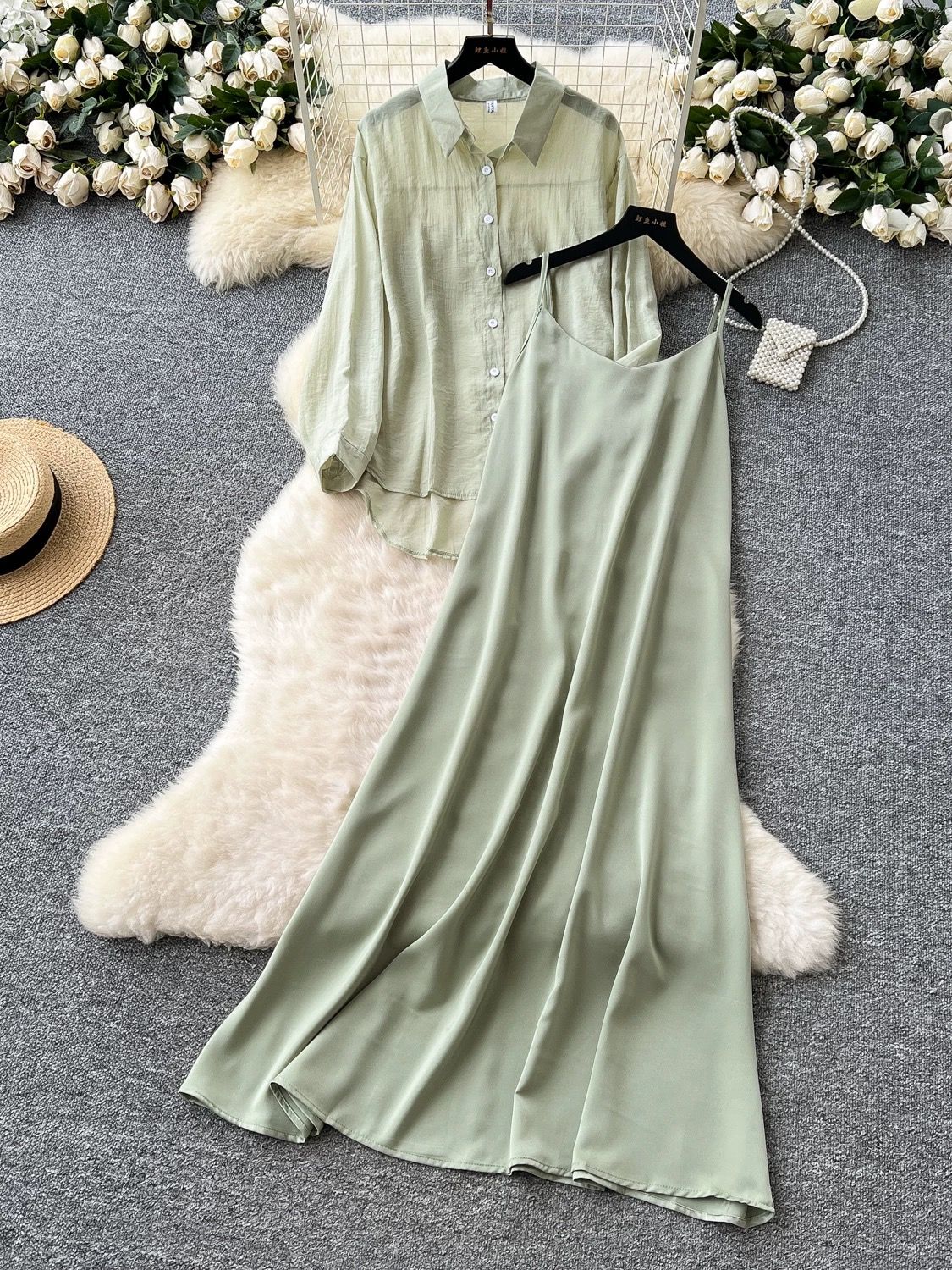 Back stage baddie set CTP415 image