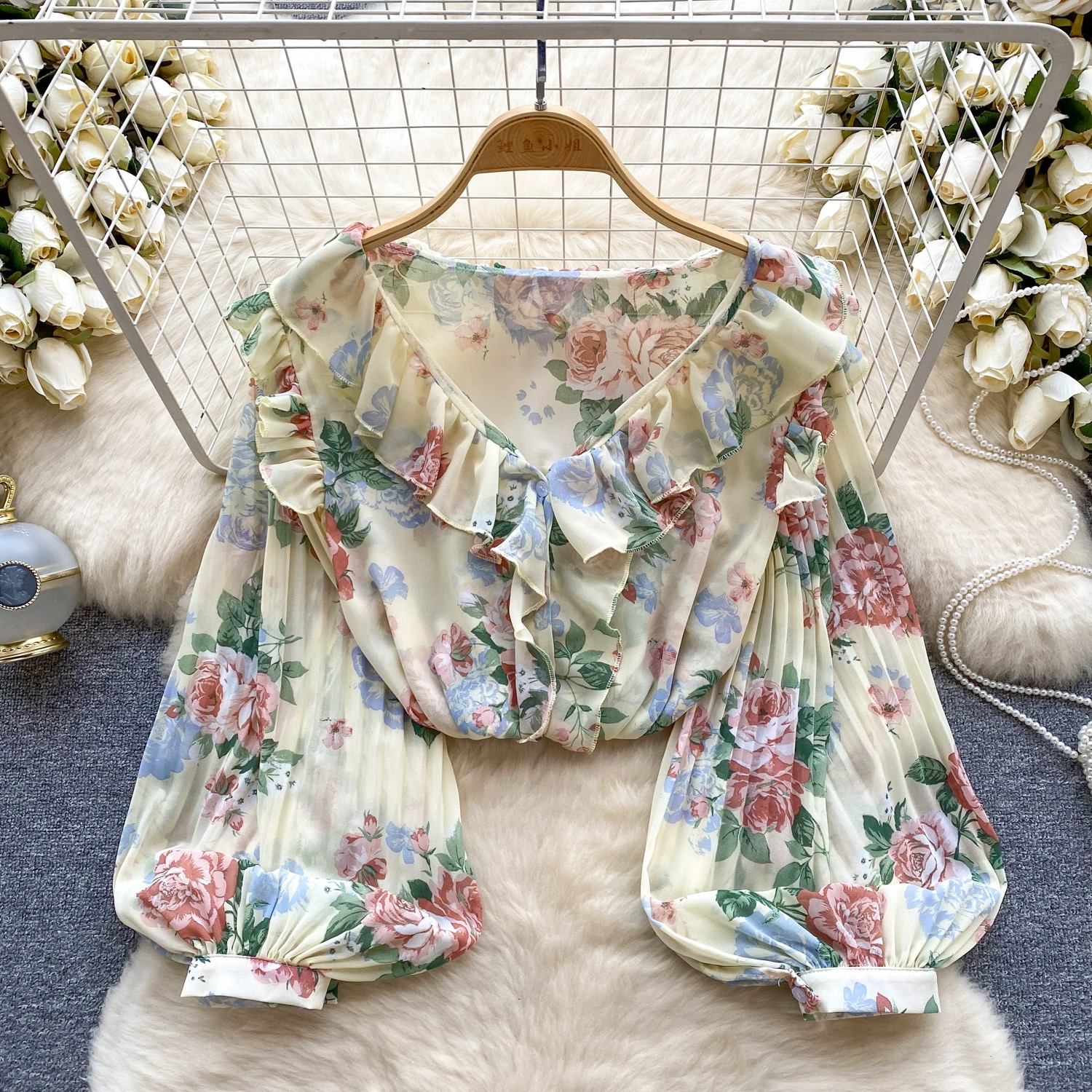 Delia blouse BE360 image