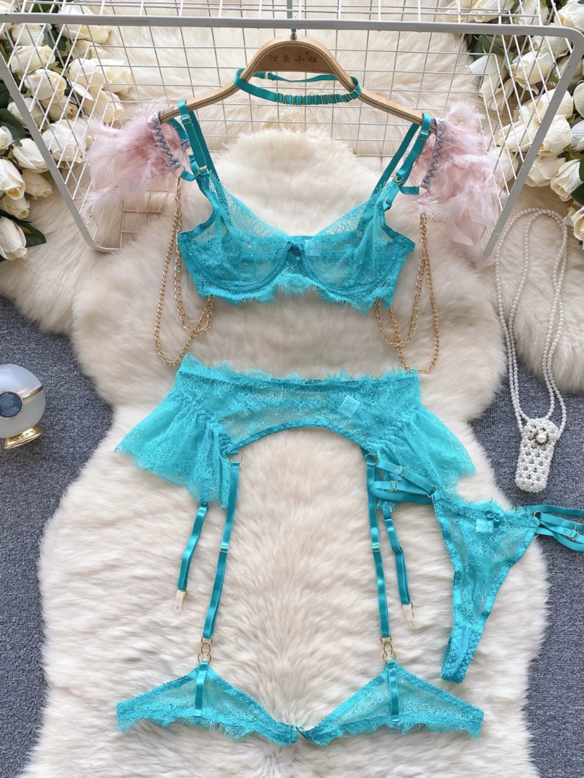 Rise to the top set LI215 image