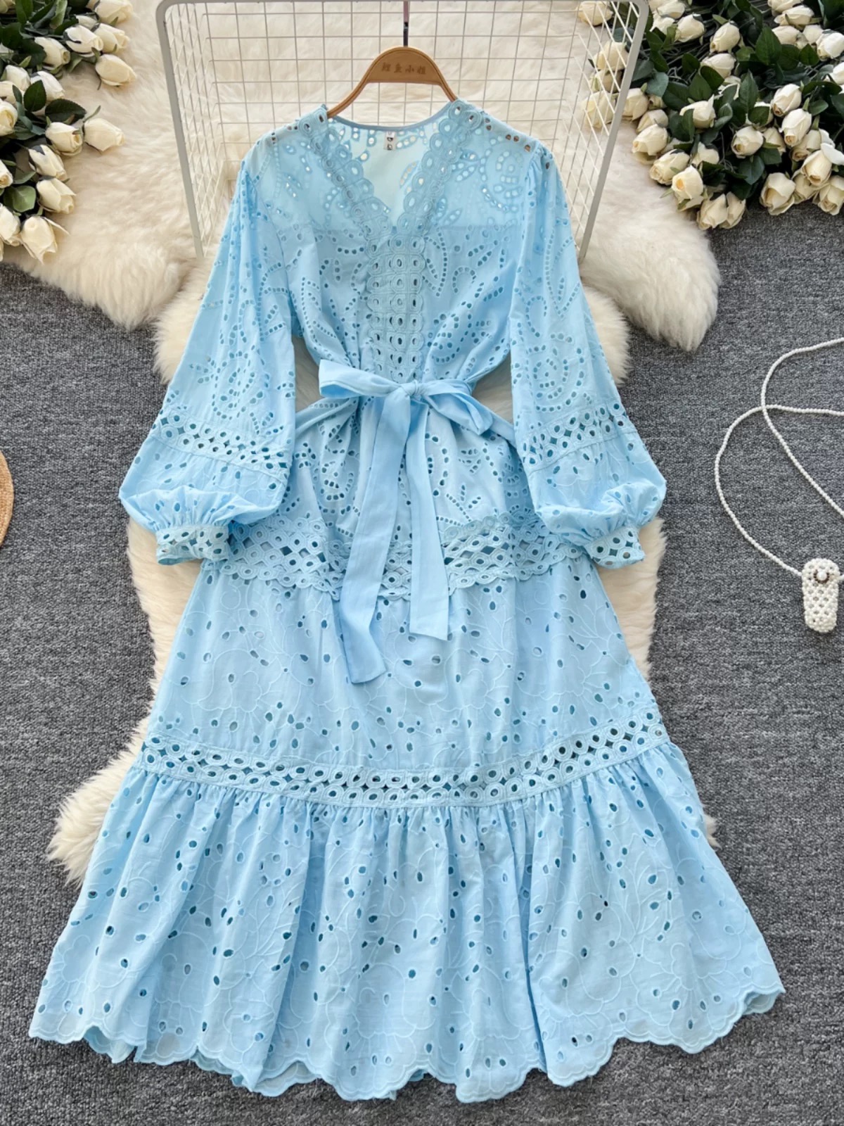Your fav date lace dress CD945 image