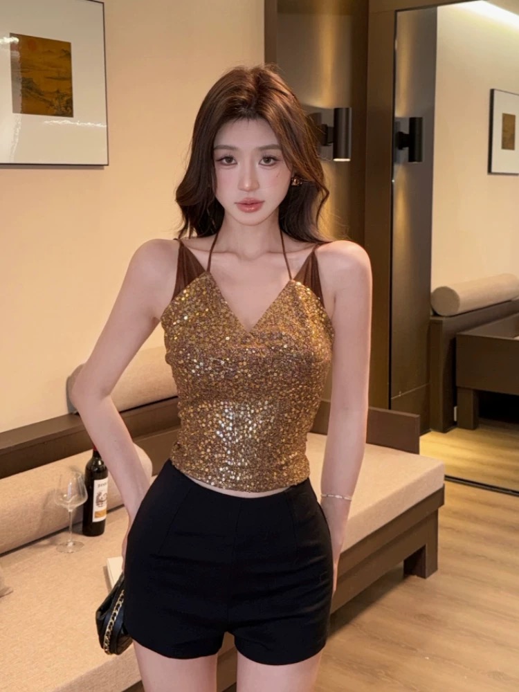 Flaunt what you got top CTO300 image