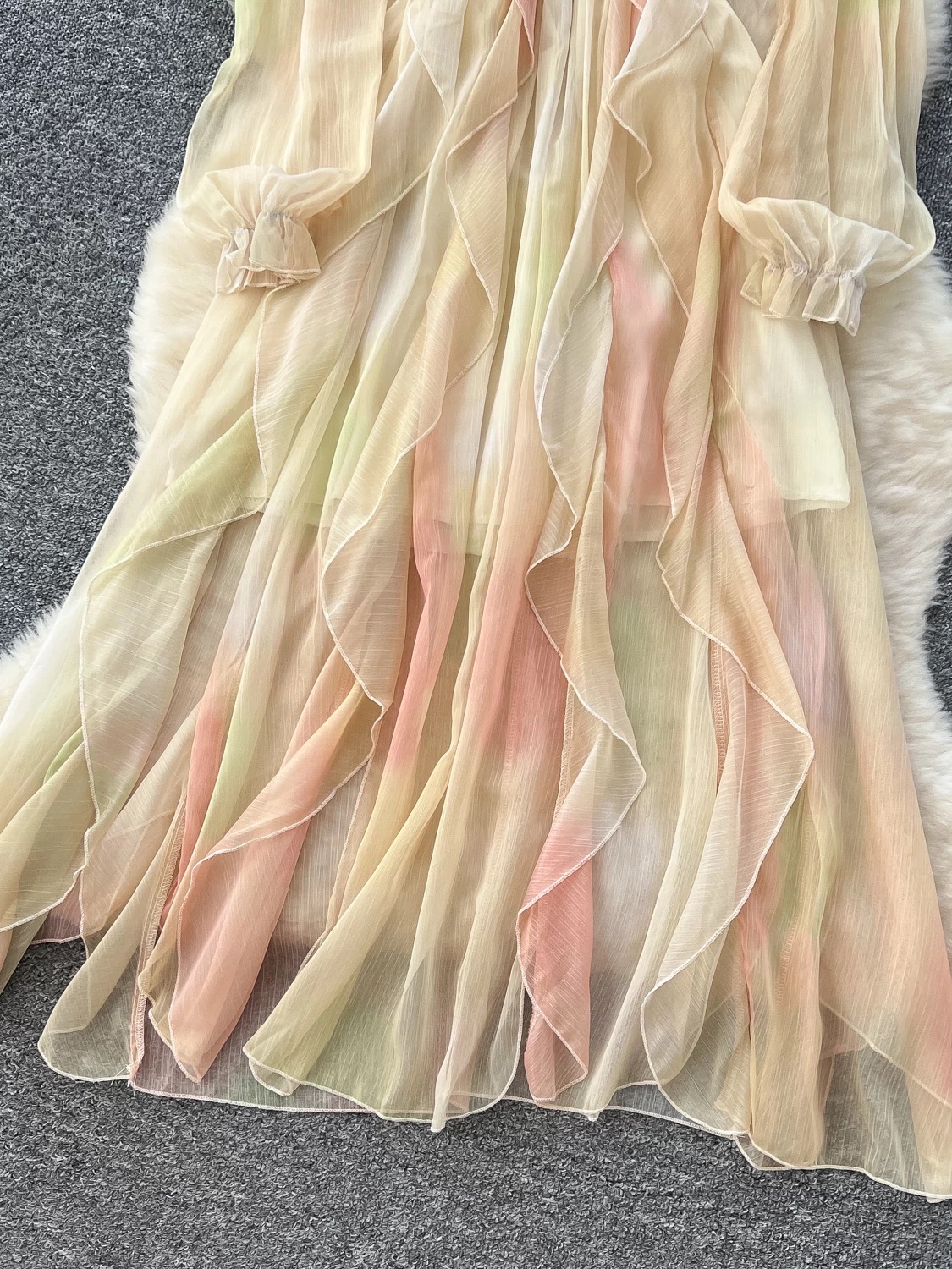 I am limited edition dress CD1608 image