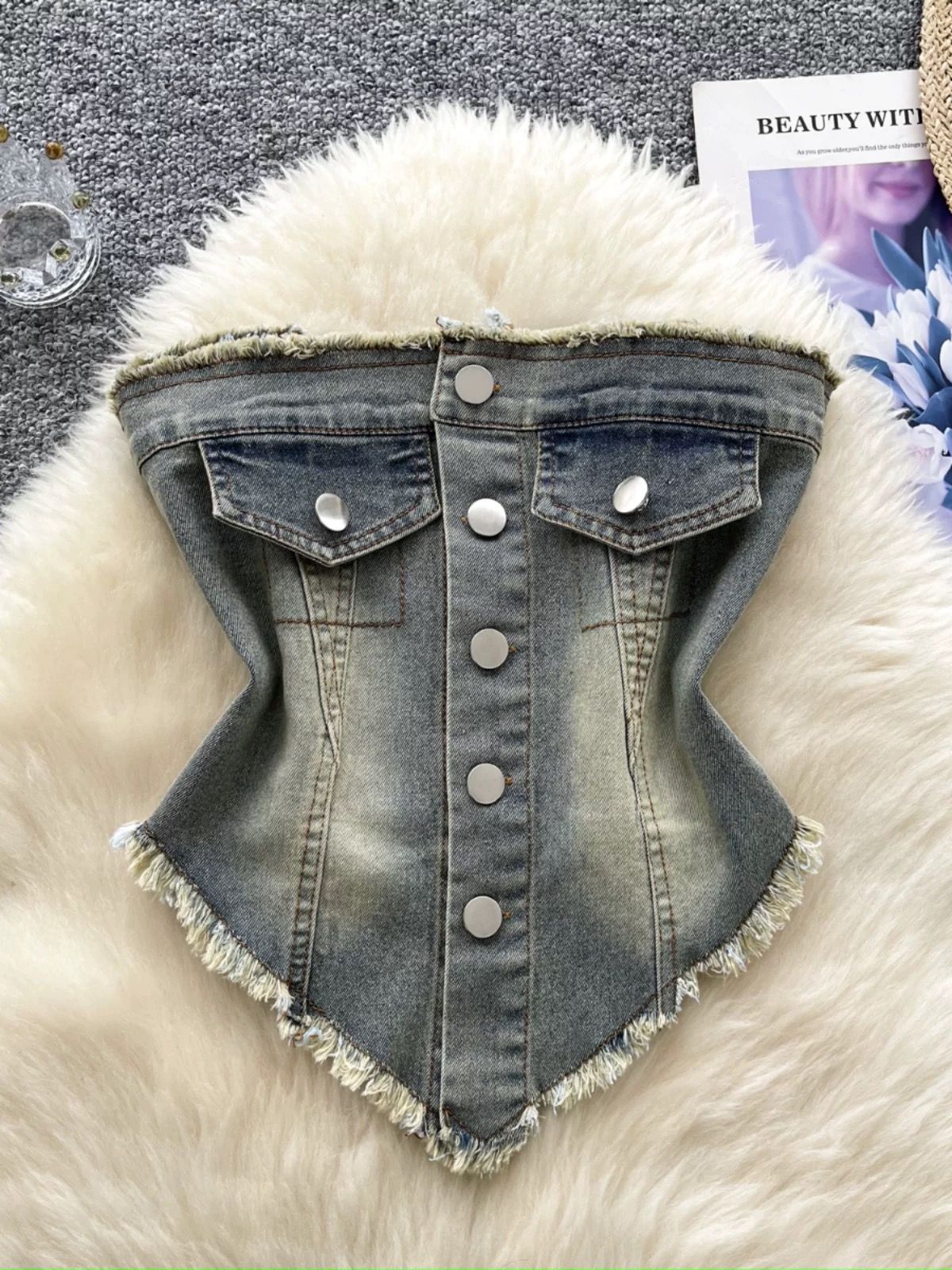 Love signals top DTO120 image