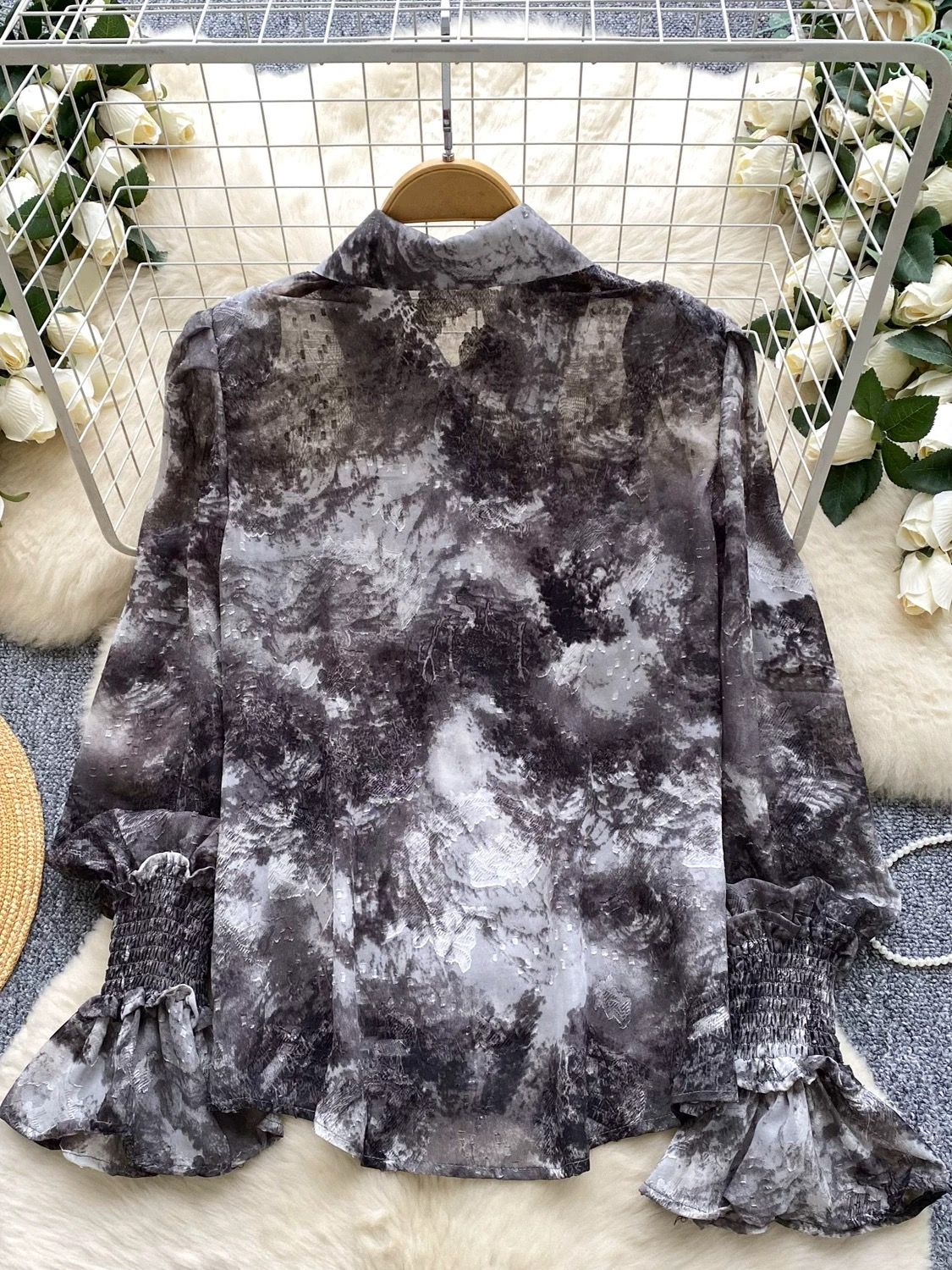 Money dreams blouse BE410 image