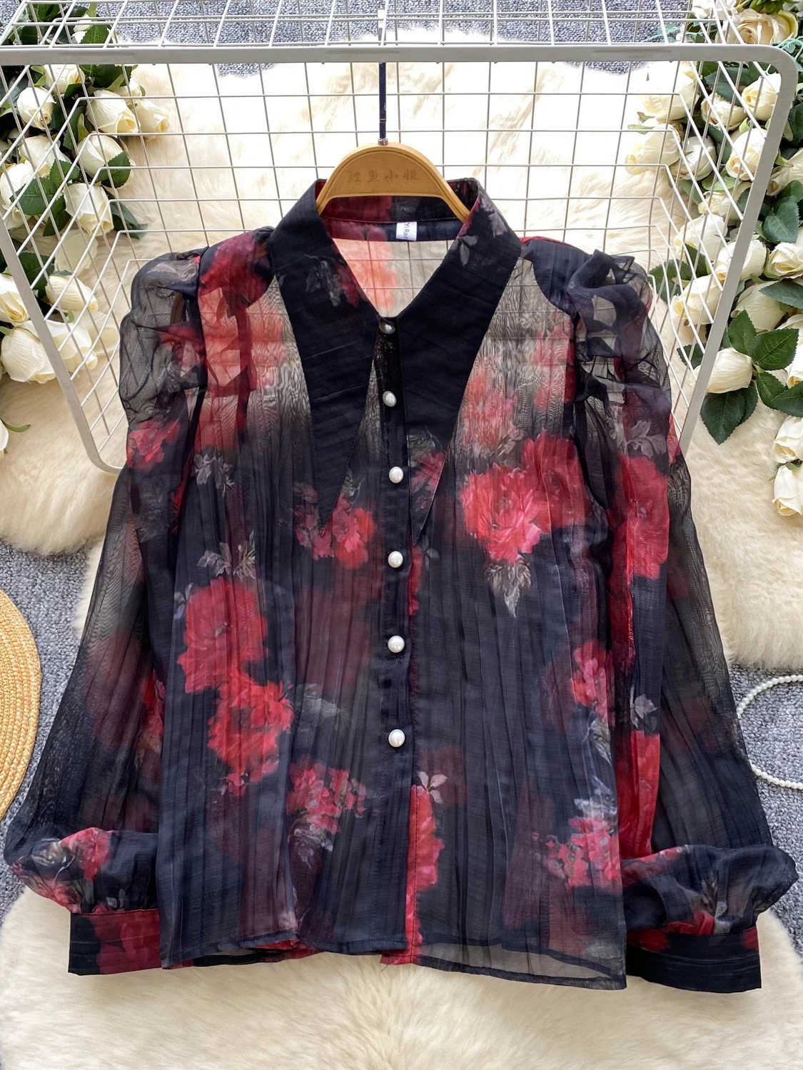 Passionate embrace blouse BE403 image