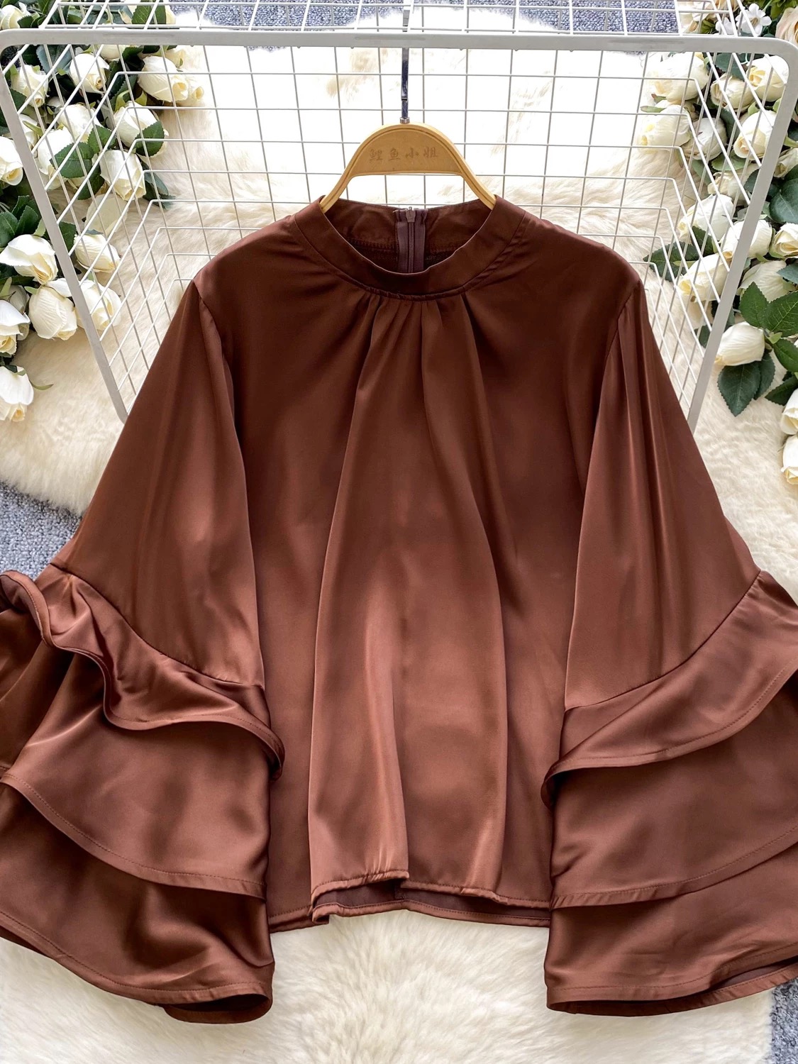Whispering slay blouse BE402 image