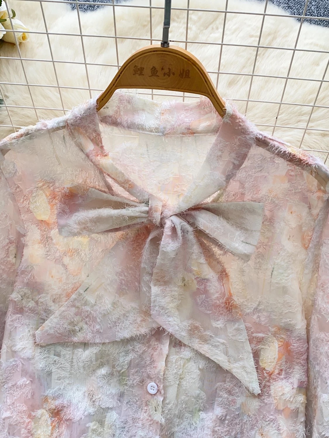 Your escape blouse BE398 image