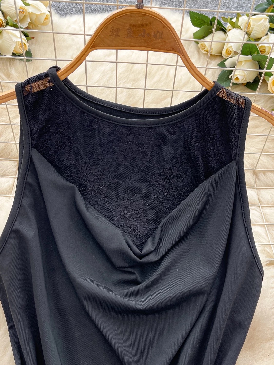 Spot me outside top CTO893 image