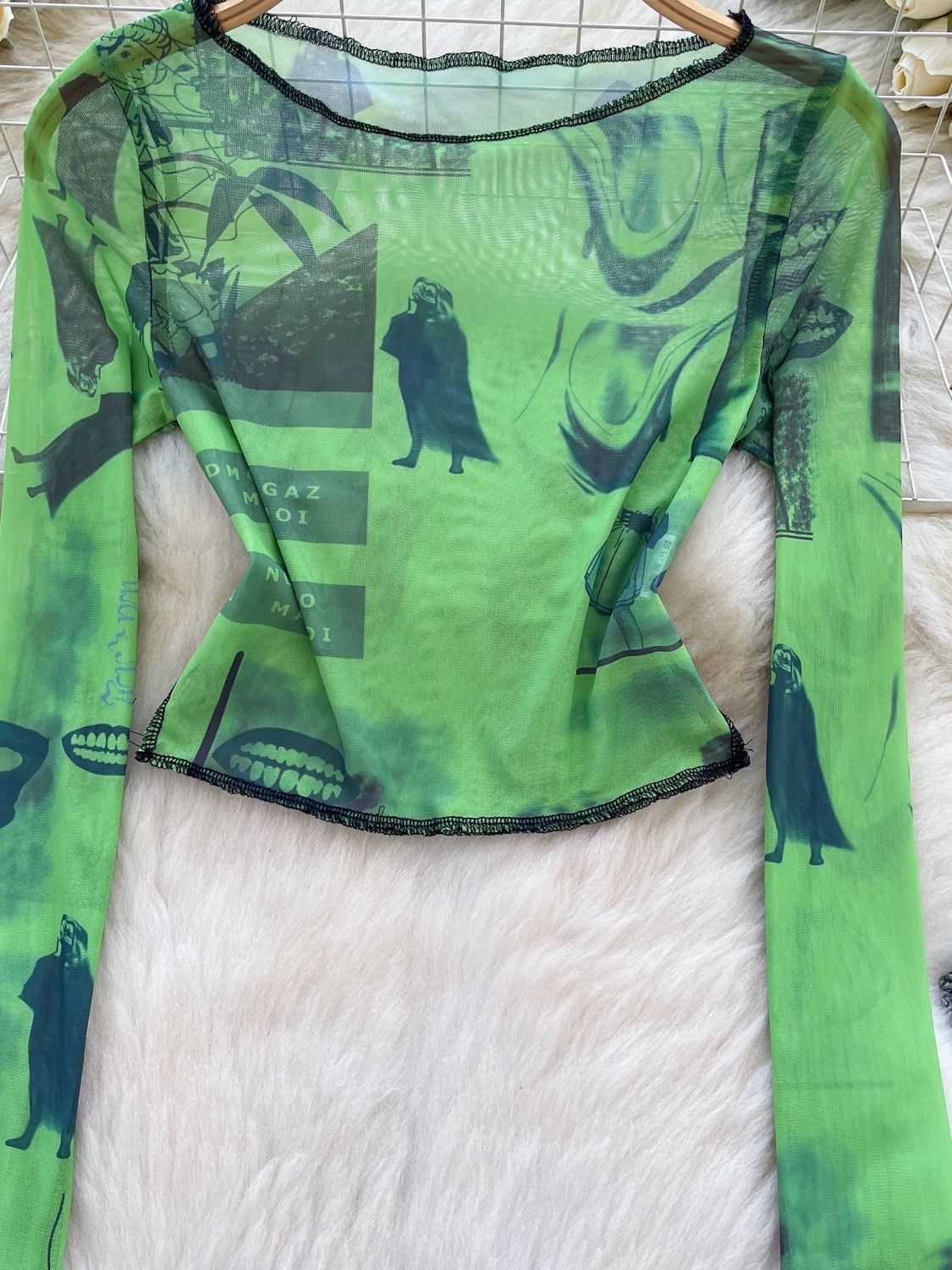 Time travel top CTO892 image