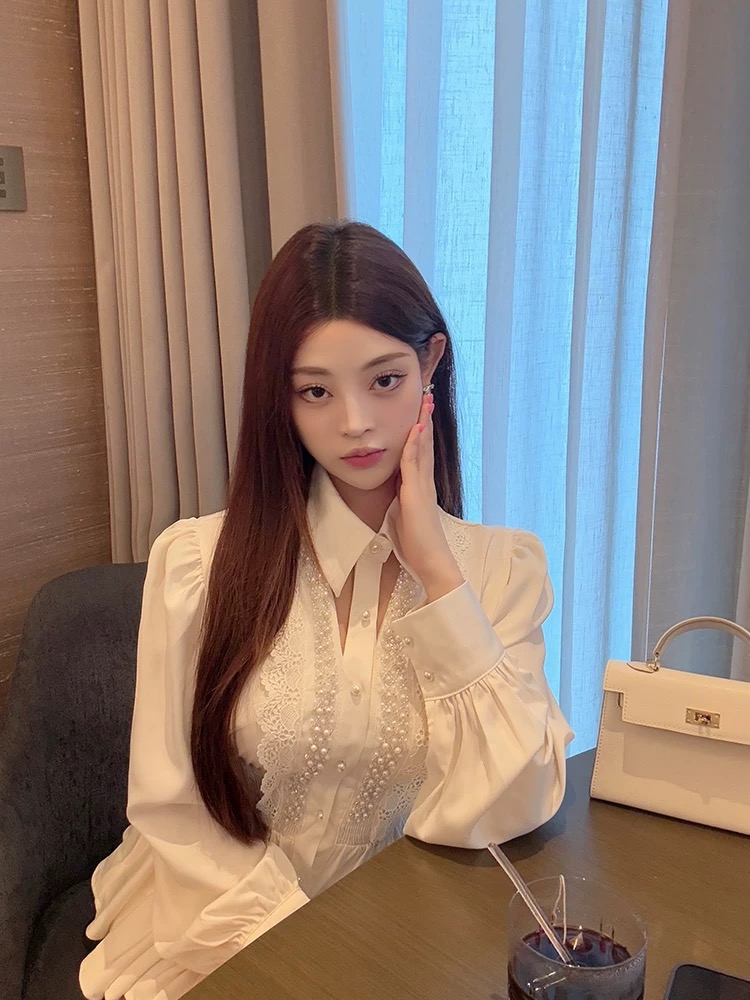 Romantic babe top FTO212 image