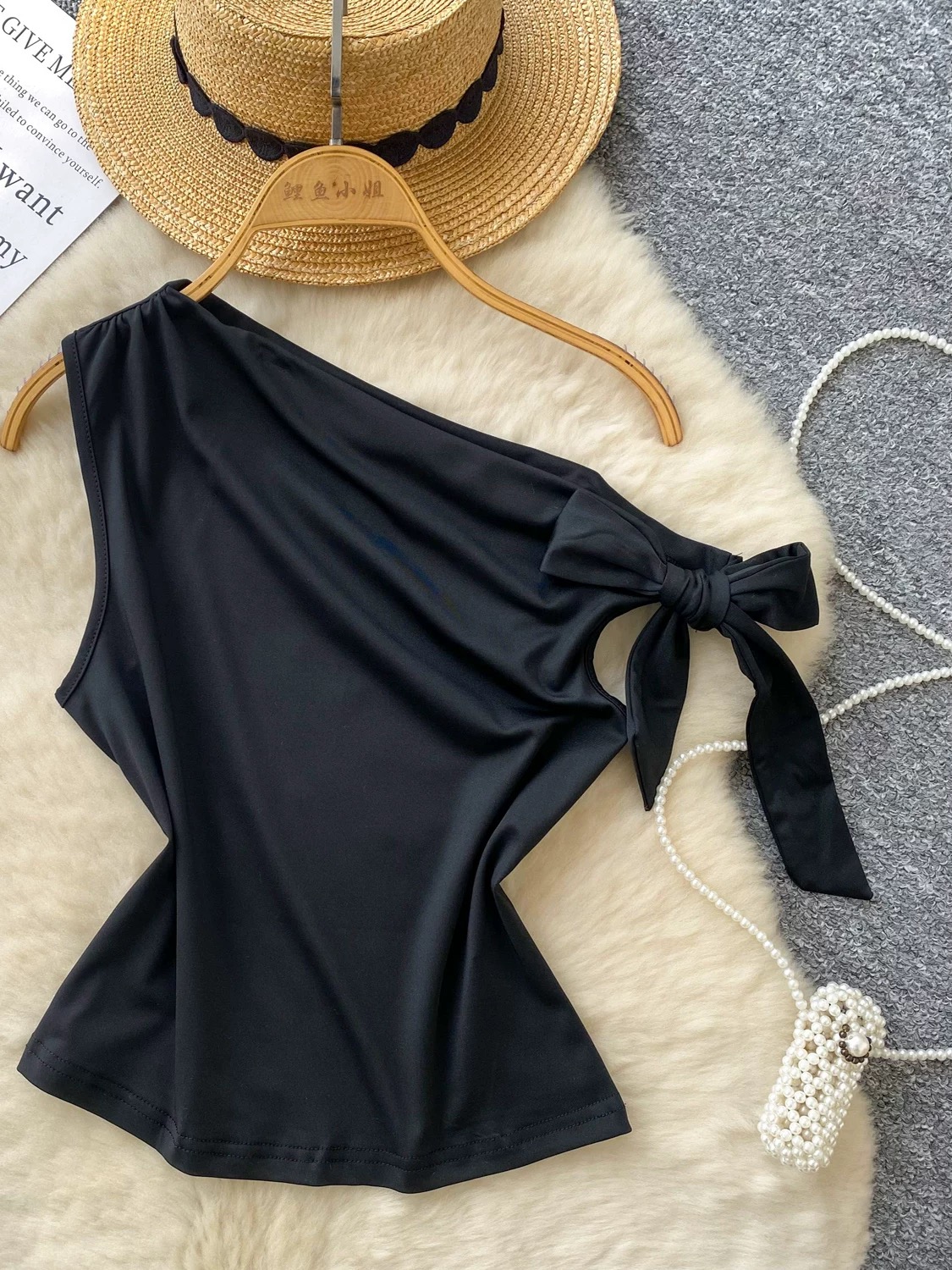 Brea billonaire top CTO874 image