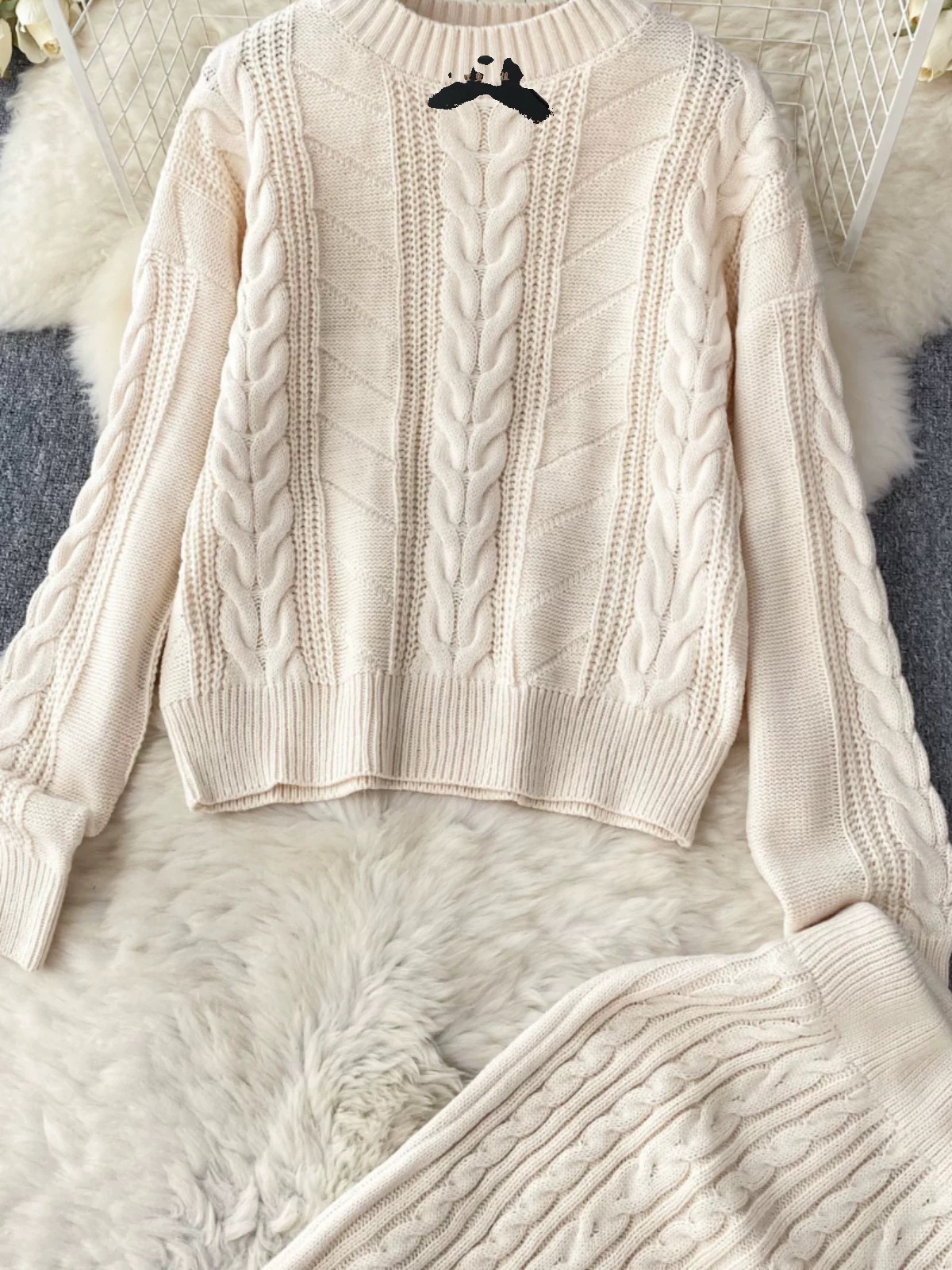 Say a prayer knitted set KTP270 image