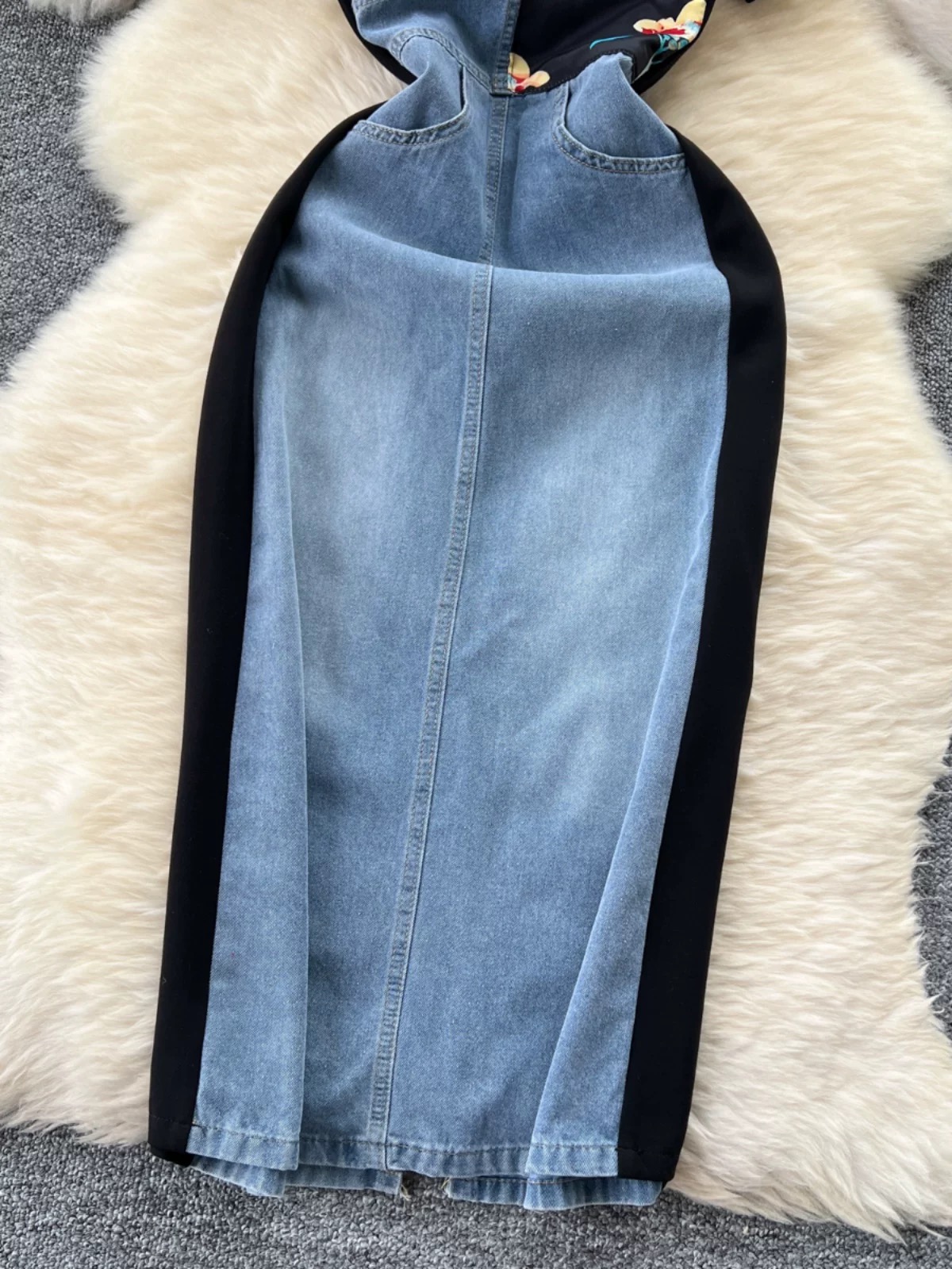 First class dress  DD85 image