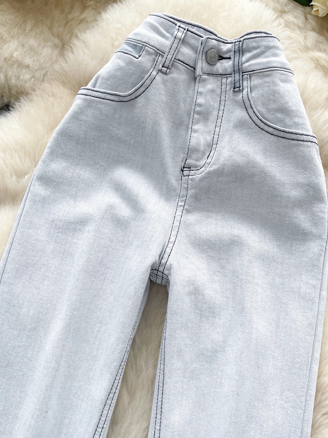 Meant to be jeans JN154 image