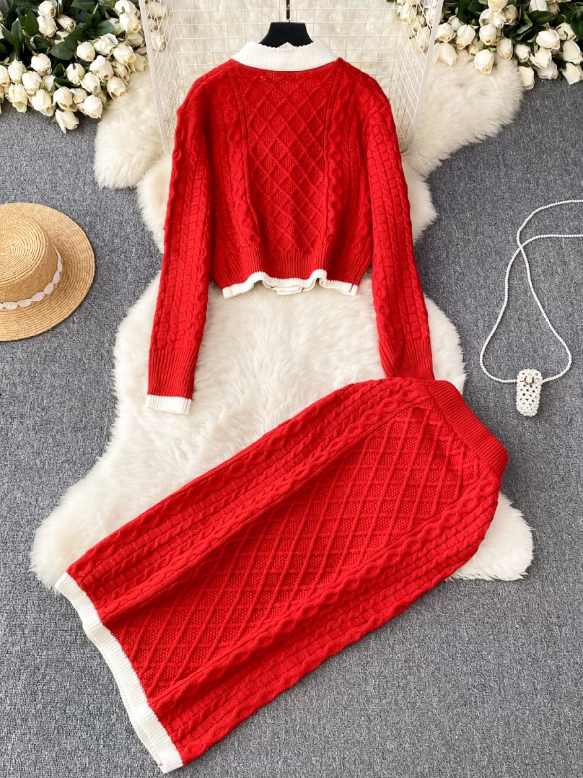 You might cross my mind knitted set KTP275 image