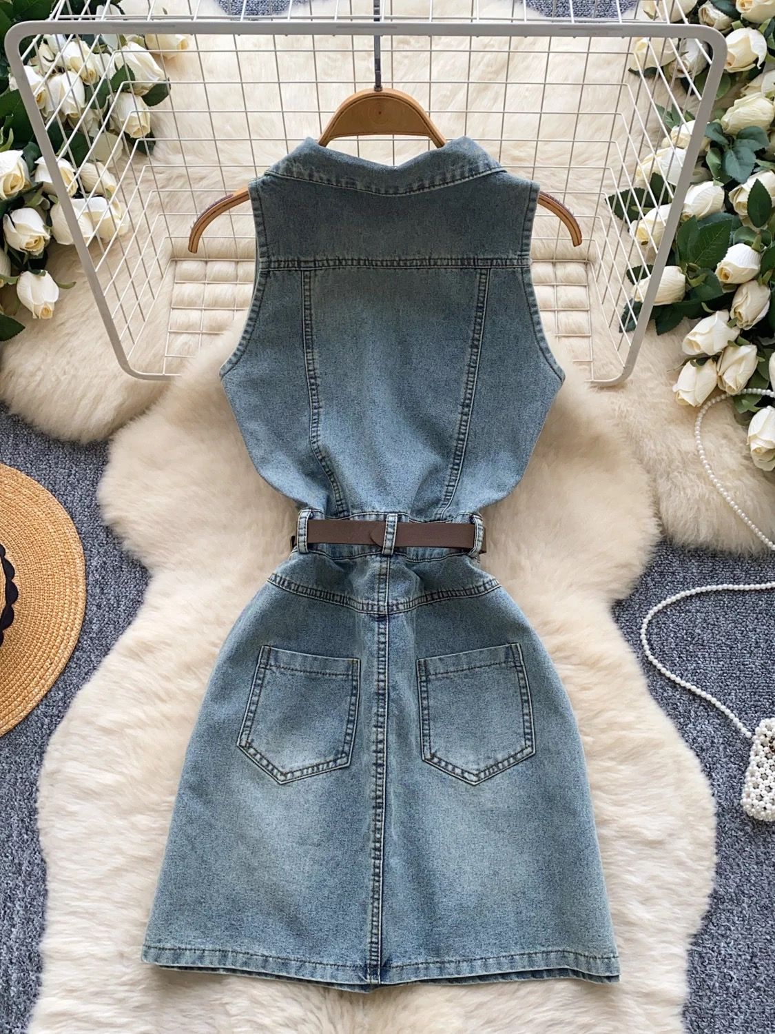 On the run dress DD62 image