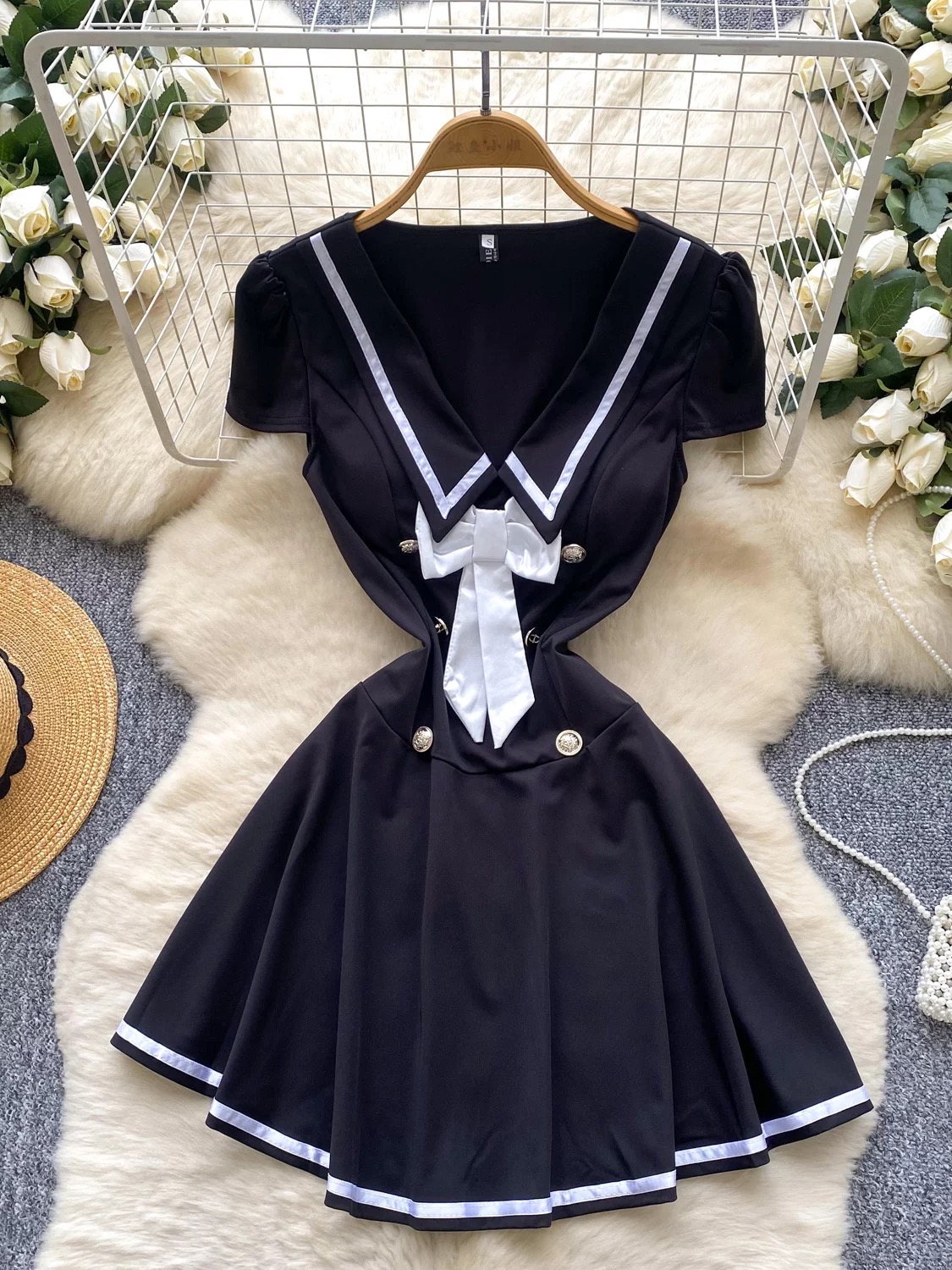 Playing big moves dress CD758 image