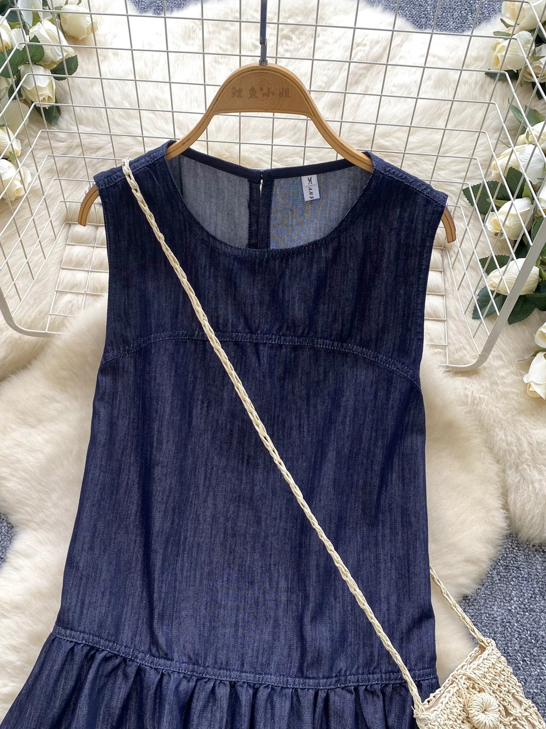 Take on me dress DD64 image