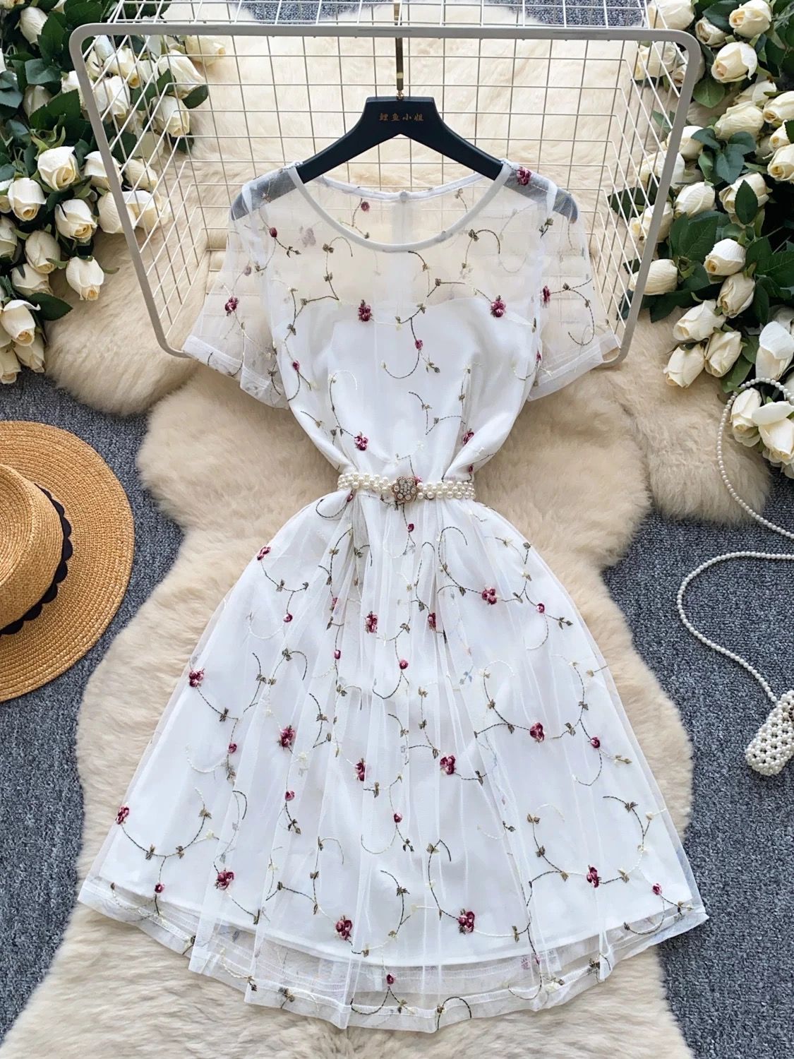 Roses only dress CD766 image