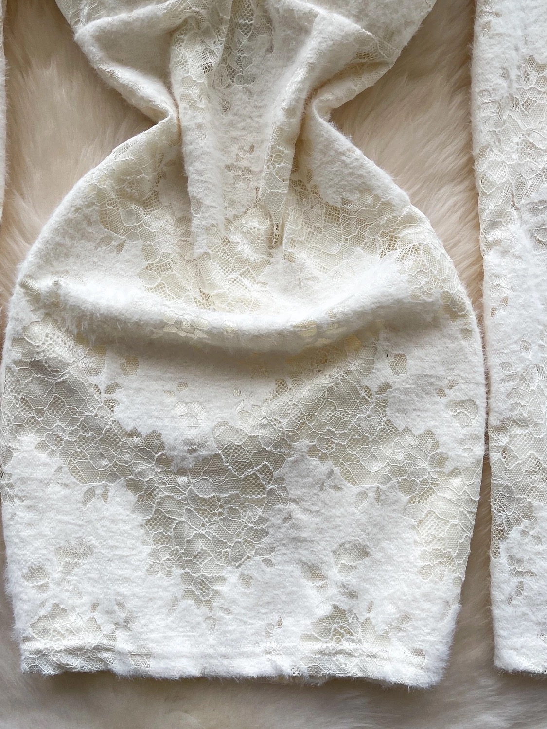 Stranded in paradise lace dress CBC1395 image