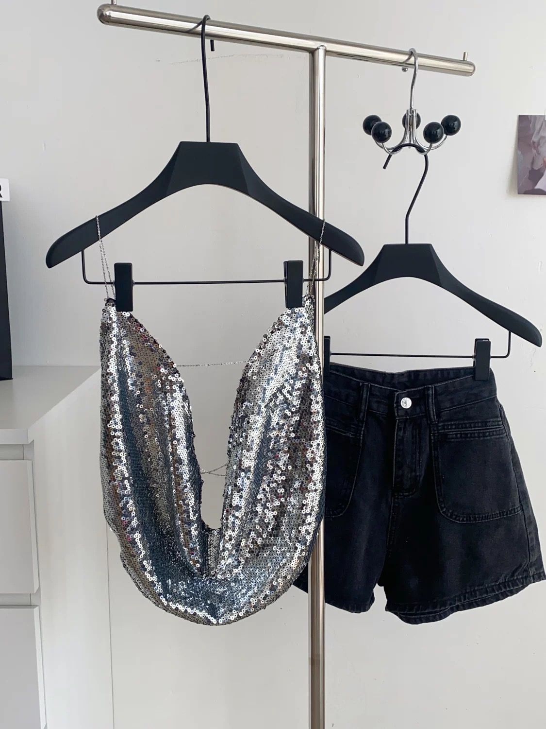 Come from old money sequin top CTO856 image