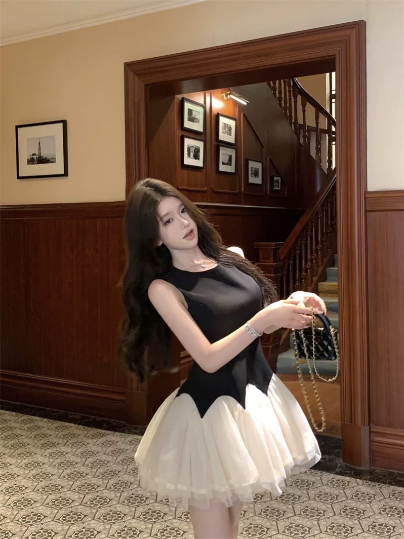 Fly with me dress CD1774 image