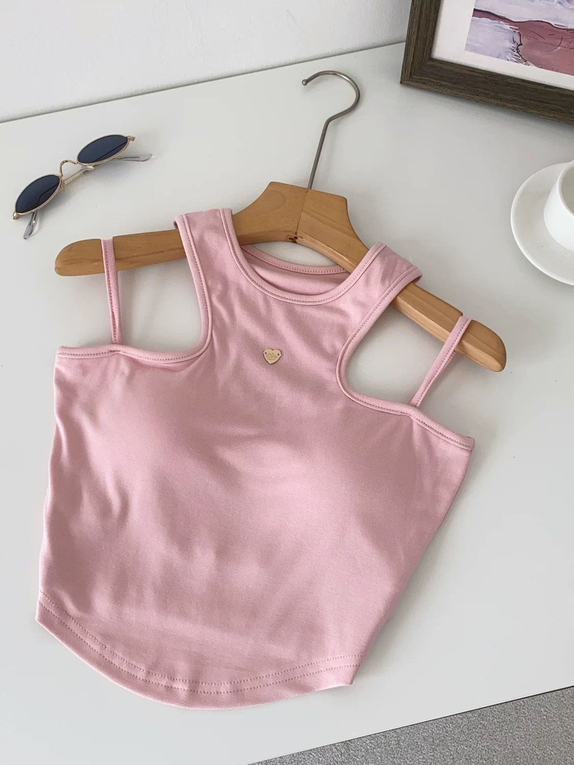 Stepped out top CTO1174 image