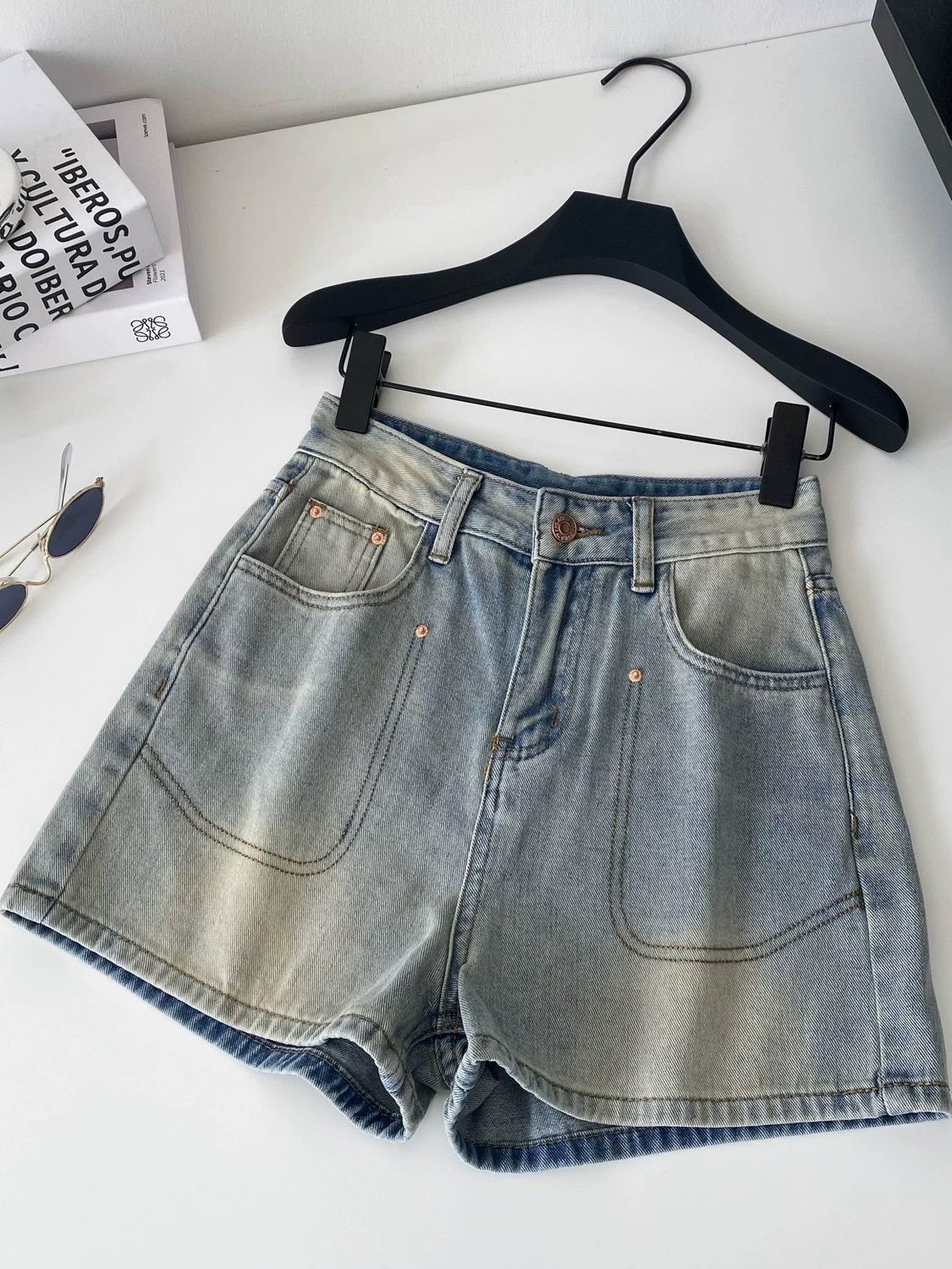 Staying longer denim shorts DS113 image