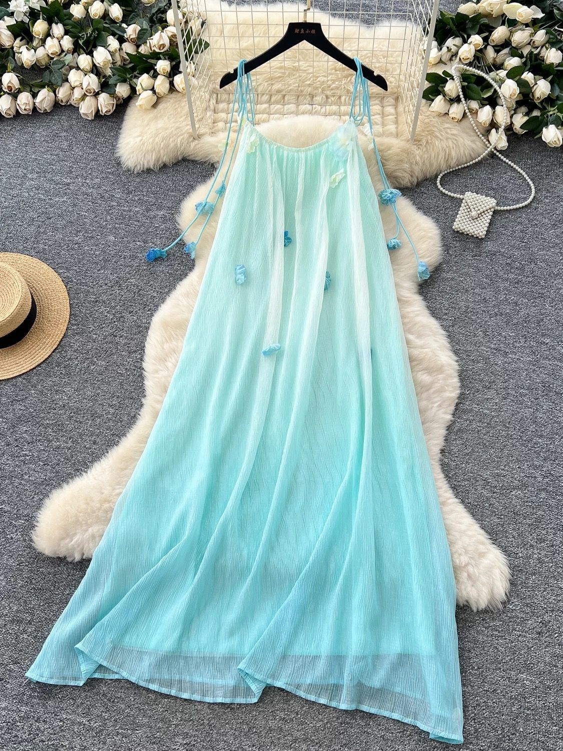 Uber everywhere dress CD765 image