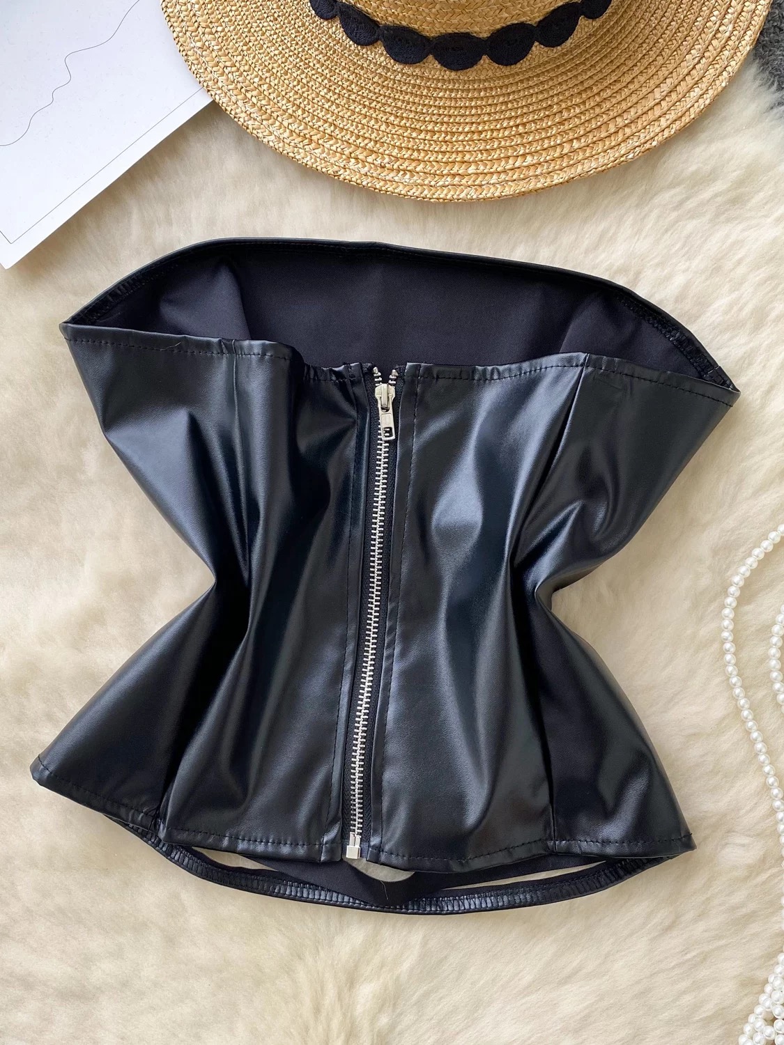 Riveting babe top CTO841 image