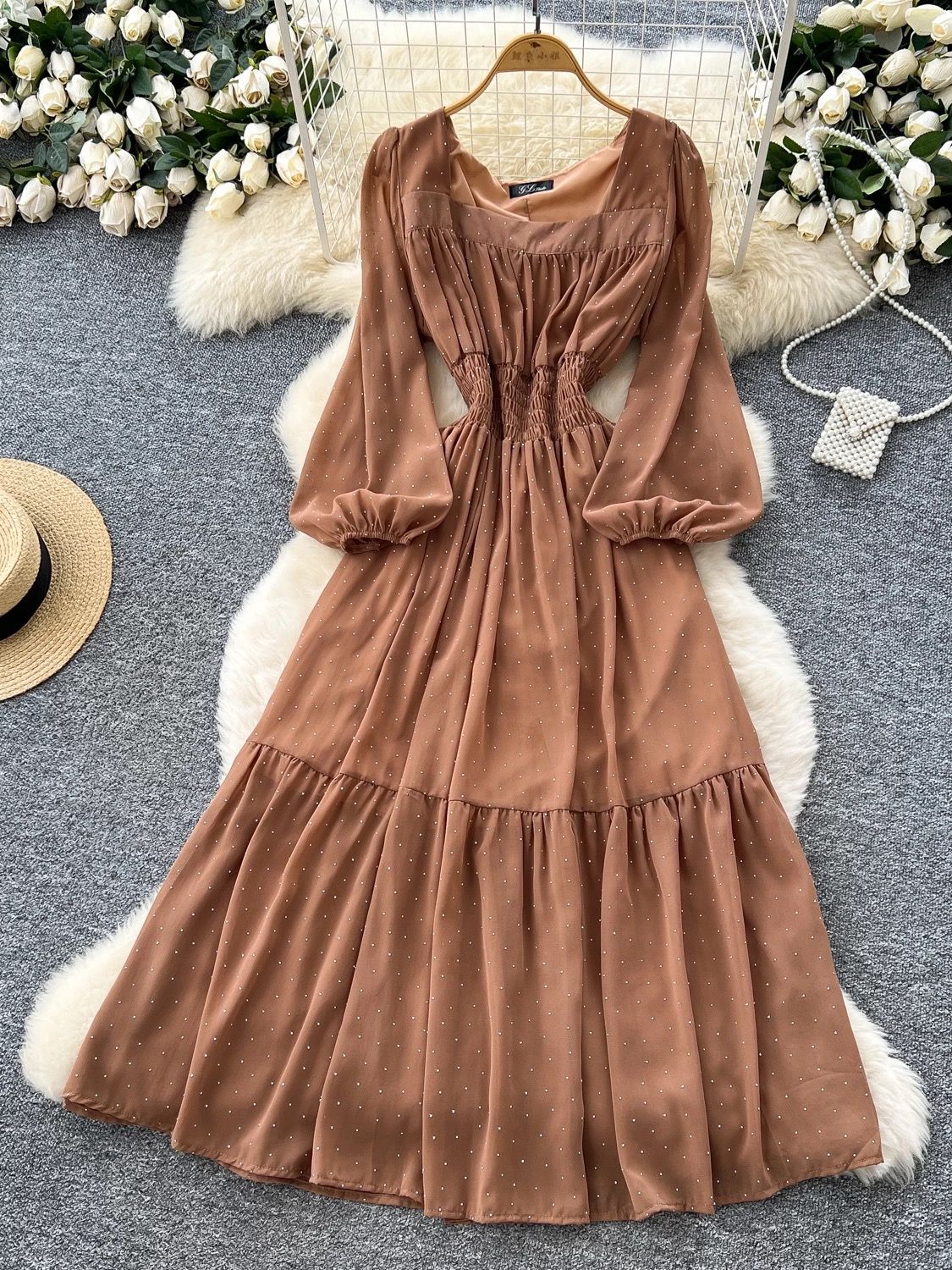 Beauty and the babe sparkle dress CD773 image