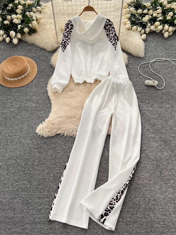 Remind me again sweat set STP85 image