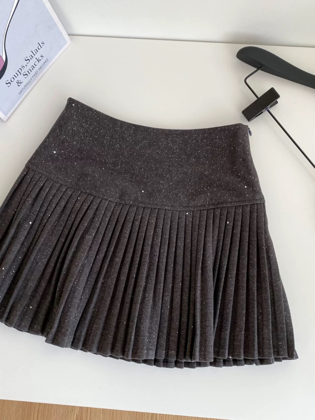 Wonderful feeling skirt CS209 image