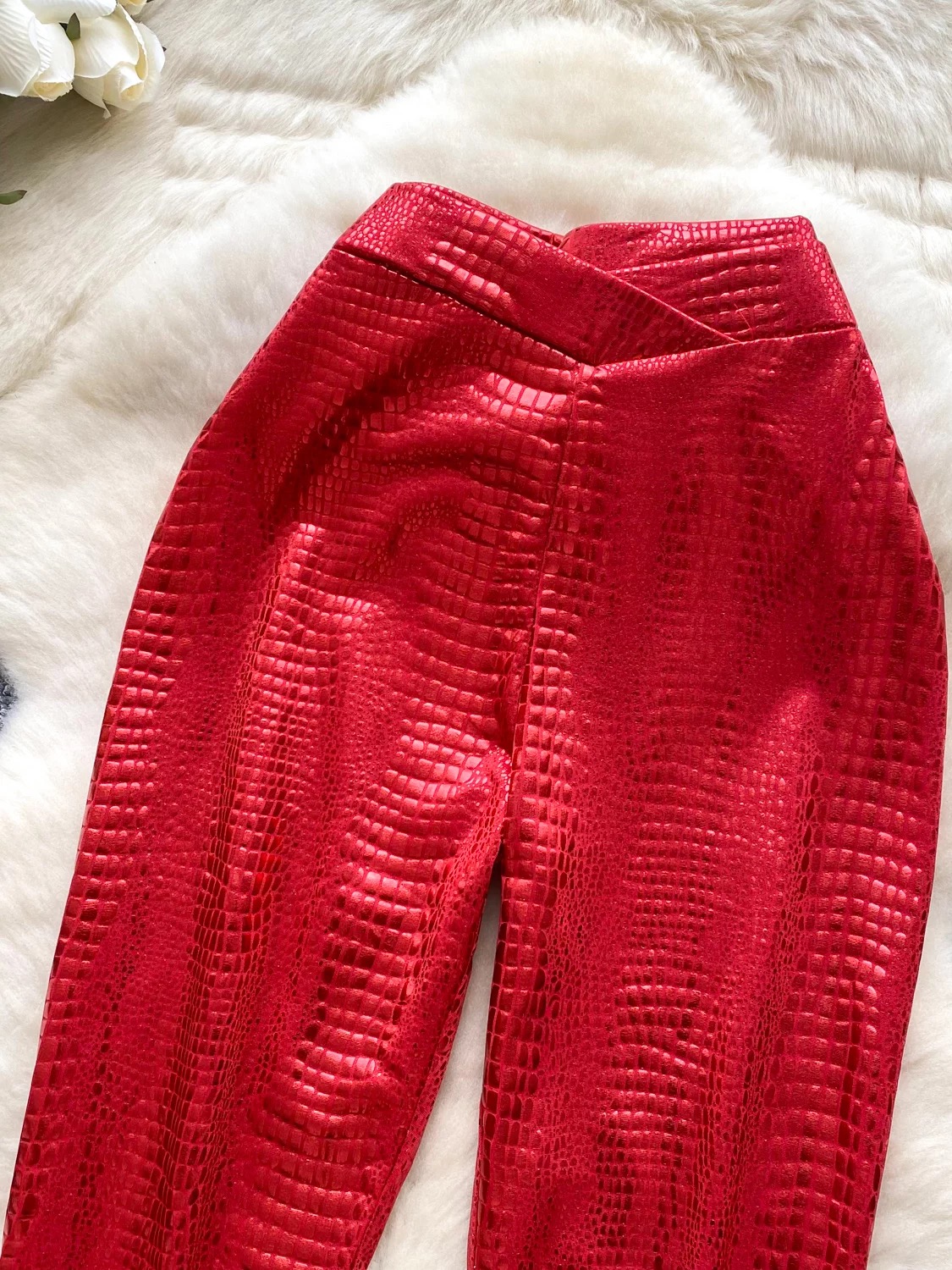 Show off leather pants CP7 image