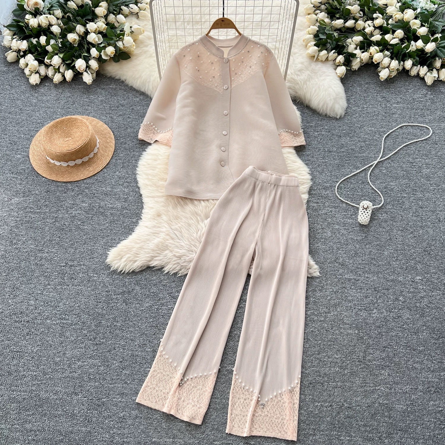 Make my world go round set FTP249 image