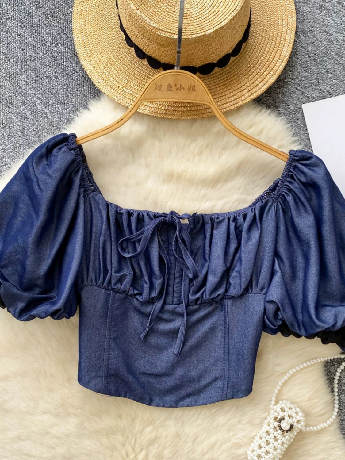 All weekend top CTO1068 image