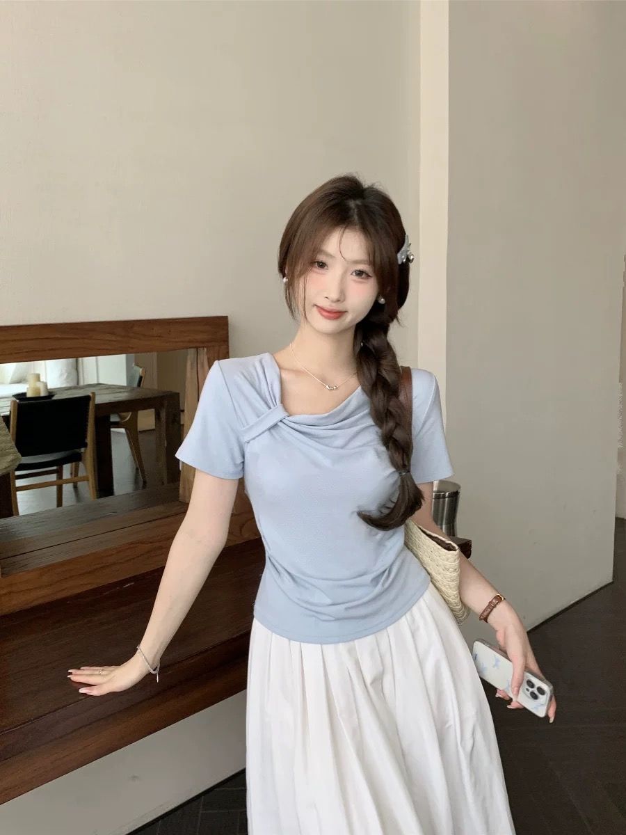 Cozy intentions top CTO863 image