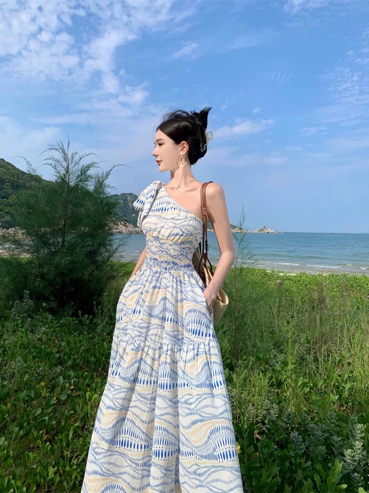 Festive ready dress CD670 image