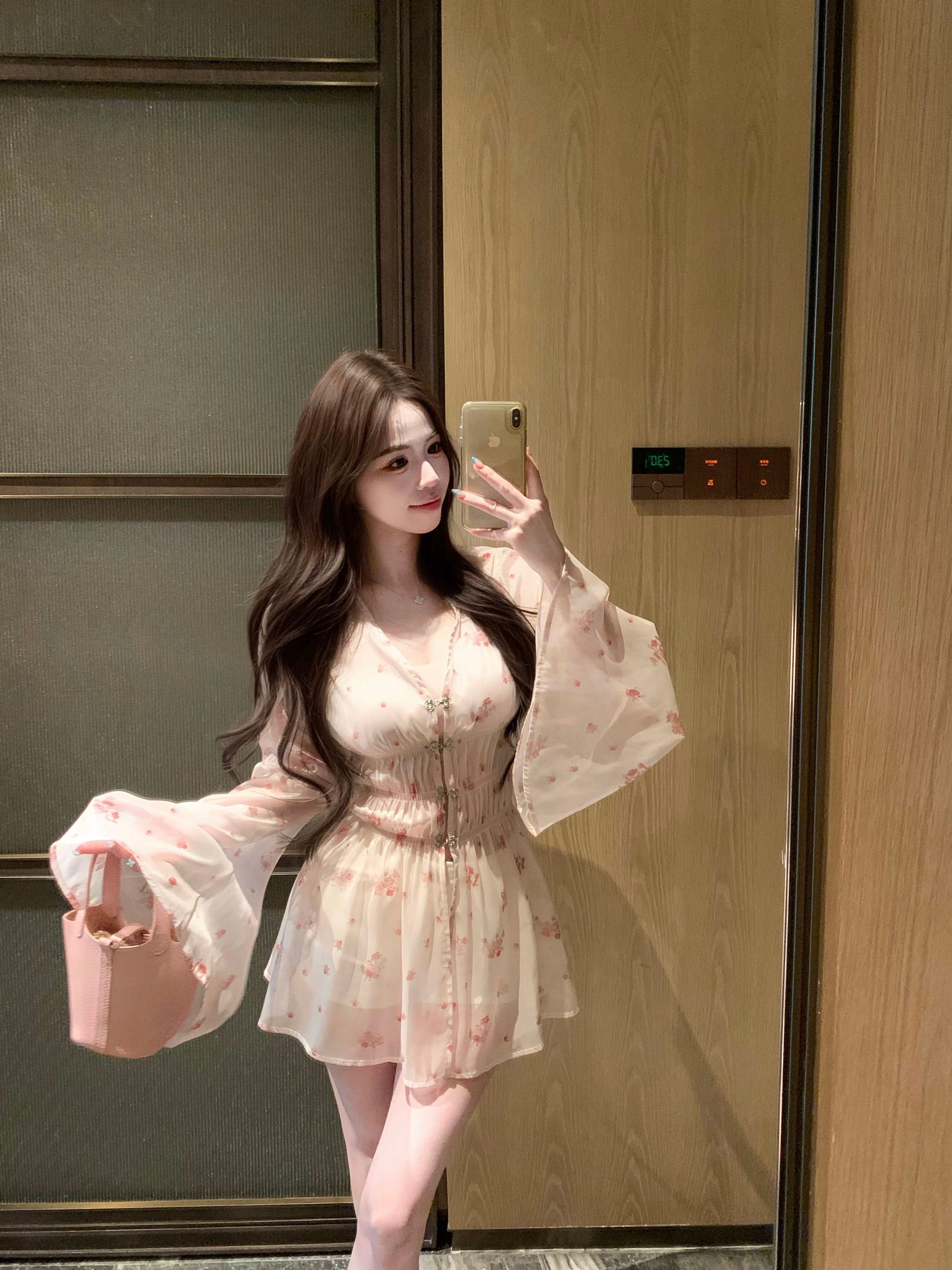 Italian babe Dress CD1735 image