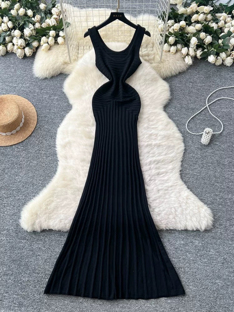 Come from old money knitted dress KD237 image