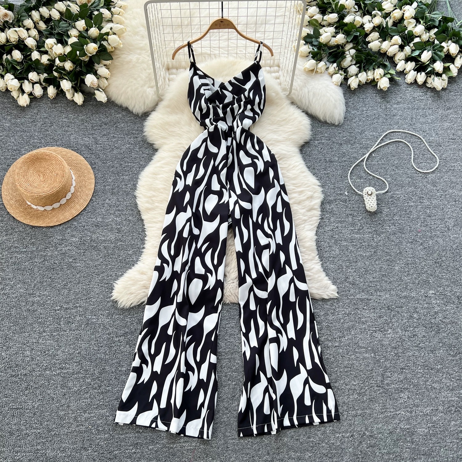 Kiss me jumpsuit CJS143 image