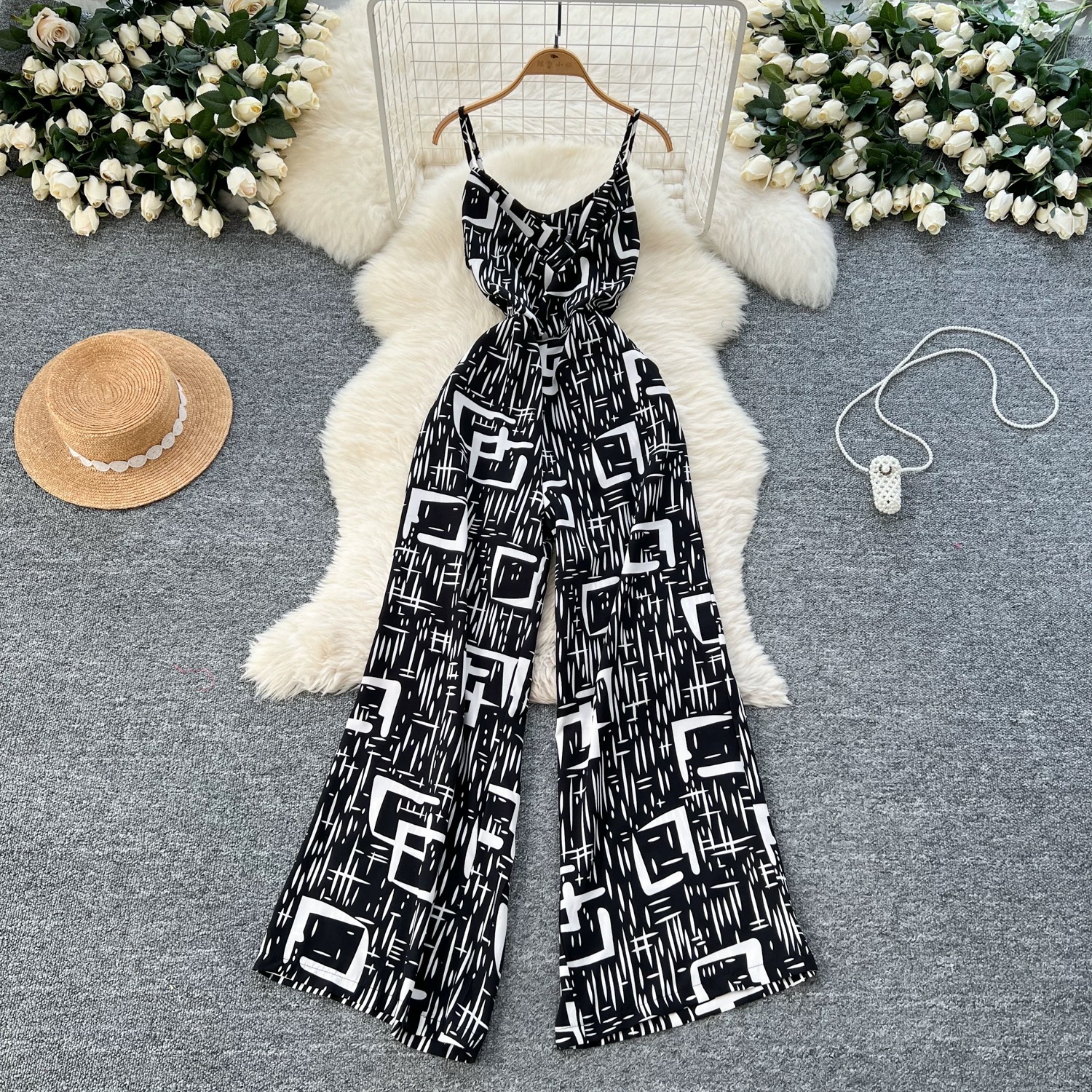 Kiss me jumpsuit CJS143 image