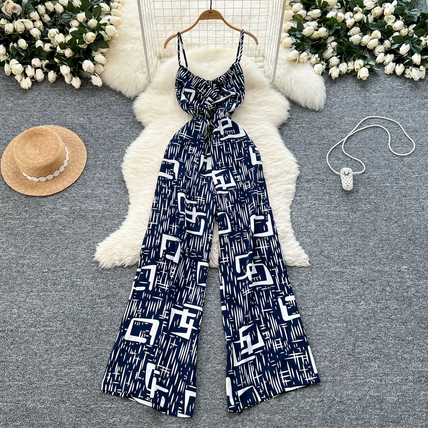 Kiss me jumpsuit CJS143 image