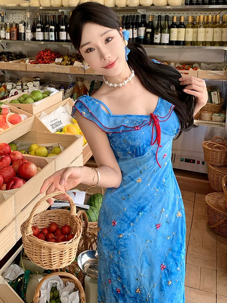 Catching flights dress CD784 image