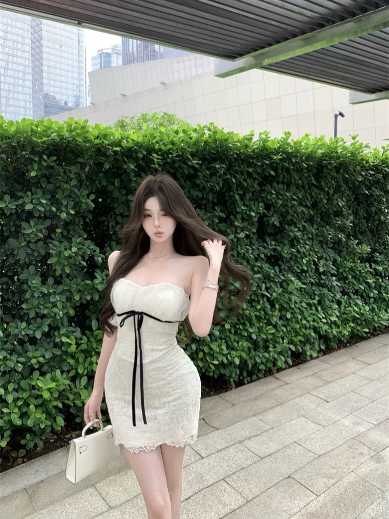 I ‘m not the only one dress CBC1279 image