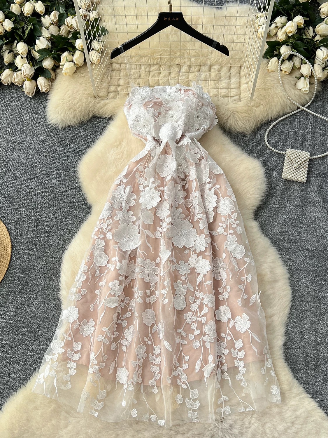 Care for the flare lace dress EVD258 image