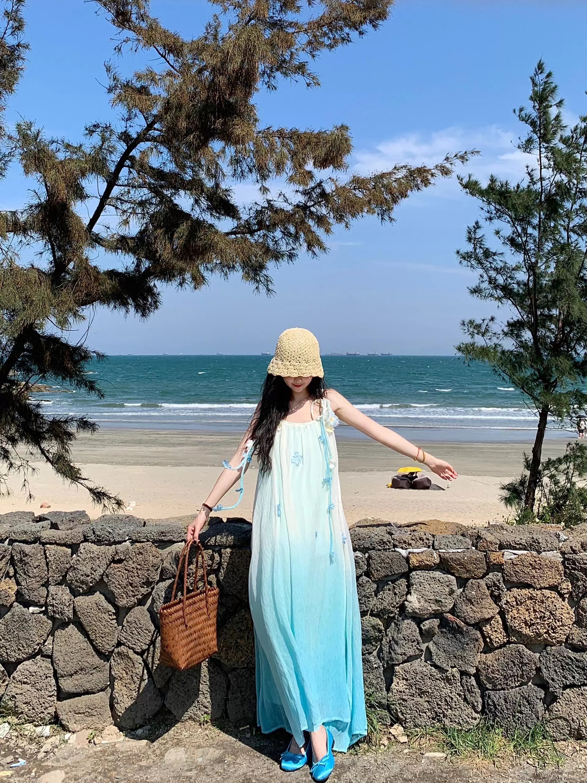 Uber everywhere dress CD765 image