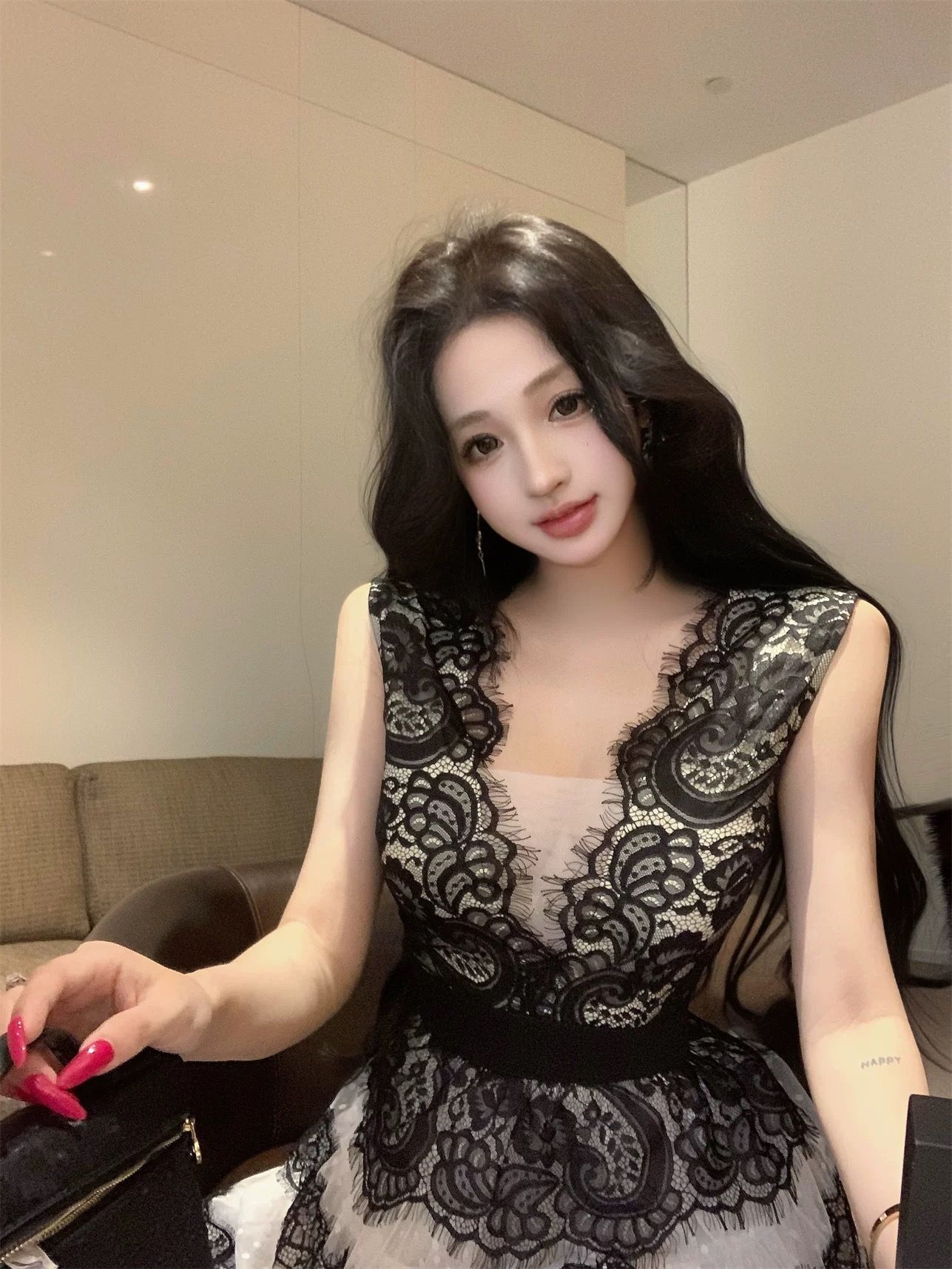 Convo over dinner lace dress CD764 image