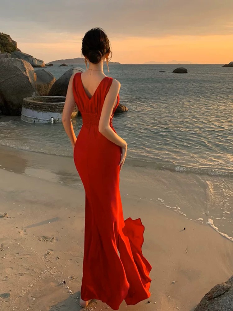 Brighter evenings dress  CD1920 image